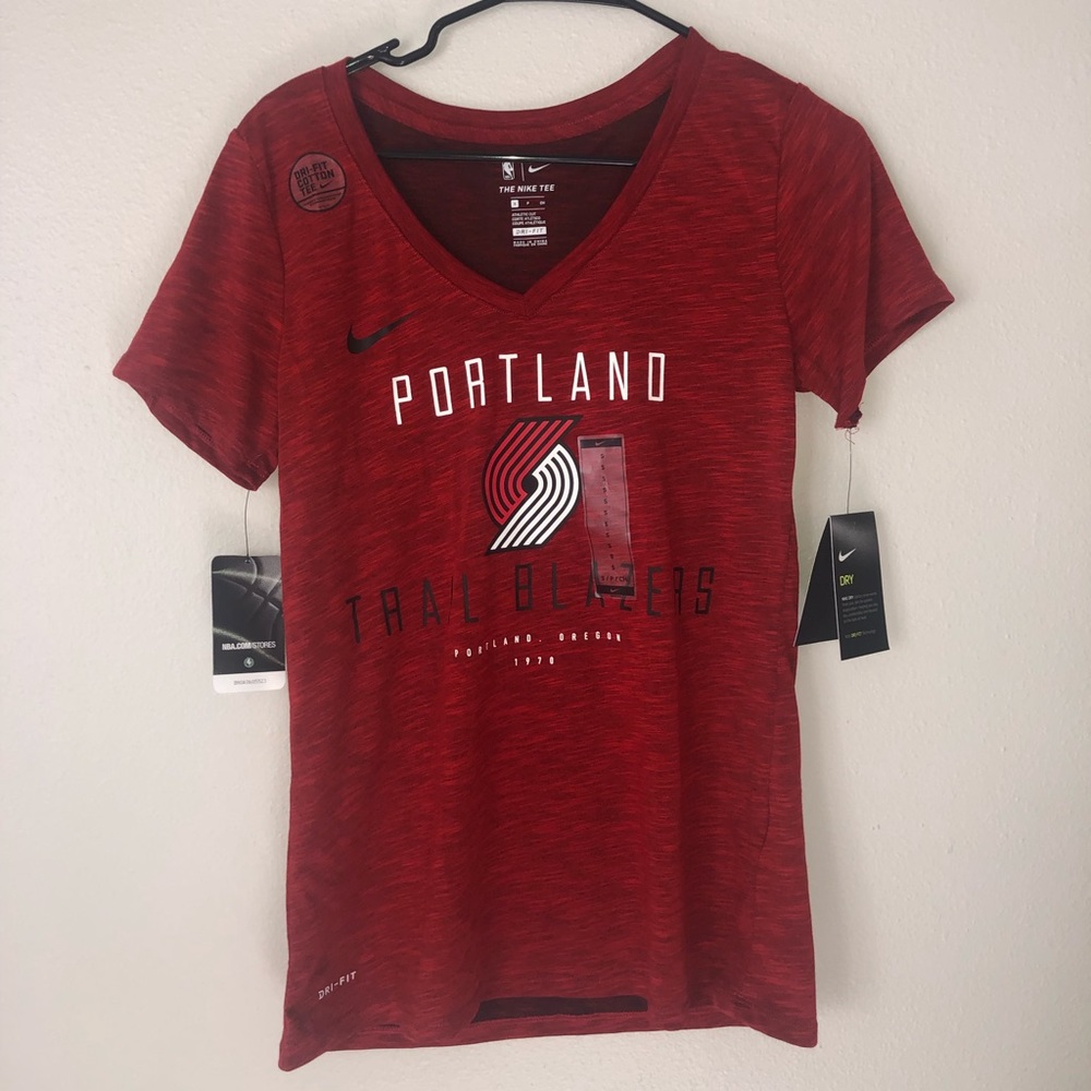 Portland trailblazers shirt NIKE. Size small